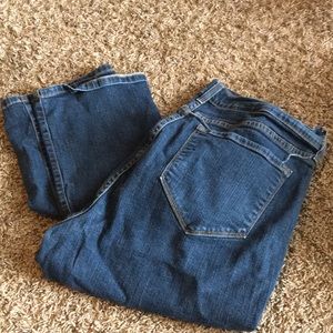 Dark blue blue jeans